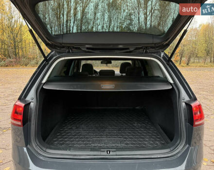 Серый Фольксваген Гольф, объемом двигателя 1.97 л и пробегом 288 тыс. км за 11899 $, фото 60 на Automoto.ua