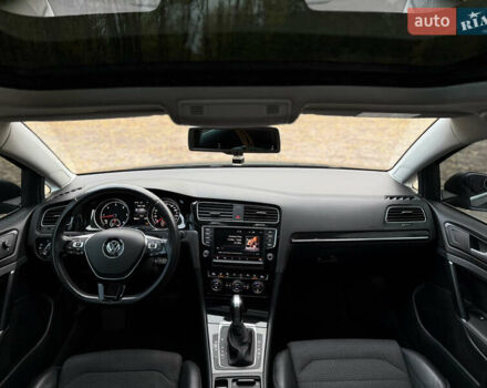 Серый Фольксваген Гольф, объемом двигателя 2 л и пробегом 289 тыс. км за 12350 $, фото 48 на Automoto.ua