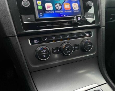 Серый Фольксваген Гольф, объемом двигателя 1.4 л и пробегом 214 тыс. км за 11490 $, фото 19 на Automoto.ua