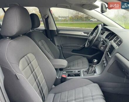 Серый Фольксваген Гольф, объемом двигателя 1.2 л и пробегом 140 тыс. км за 10490 $, фото 26 на Automoto.ua