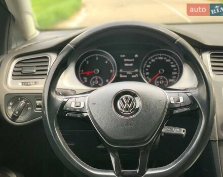 Серый Фольксваген Гольф, объемом двигателя 1.6 л и пробегом 280 тыс. км за 10100 $, фото 14 на Automoto.ua