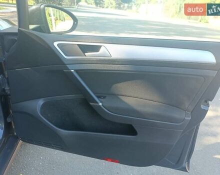 Сірий Фольксваген Гольф, об'ємом двигуна 1.6 л та пробігом 262 тис. км за 10500 $, фото 250 на Automoto.ua