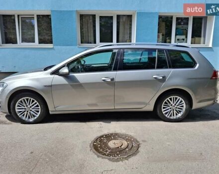 Серый Фольксваген Гольф, объемом двигателя 1.6 л и пробегом 250 тыс. км за 10600 $, фото 2 на Automoto.ua