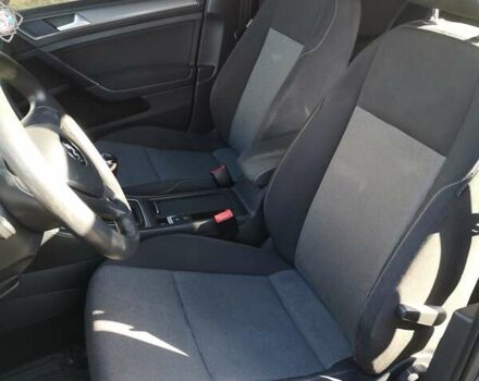 Серый Фольксваген Гольф, объемом двигателя 1.6 л и пробегом 290 тыс. км за 10000 $, фото 6 на Automoto.ua