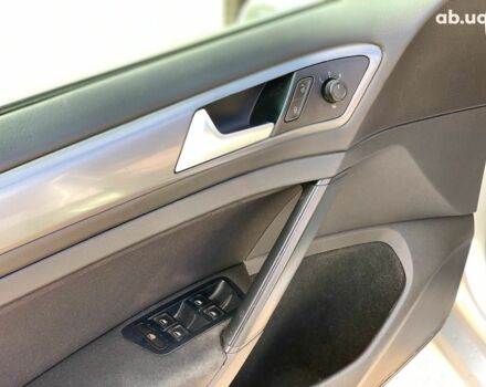 Серый Фольксваген Гольф, объемом двигателя 1.6 л и пробегом 207 тыс. км за 10290 $, фото 20 на Automoto.ua