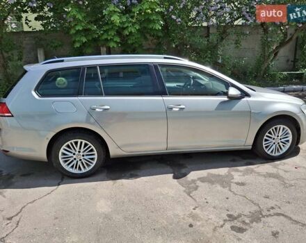 Серый Фольксваген Гольф, объемом двигателя 1.6 л и пробегом 250 тыс. км за 10600 $, фото 7 на Automoto.ua