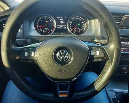 Серый Фольксваген Гольф, объемом двигателя 1.6 л и пробегом 300 тыс. км за 12000 $, фото 12 на Automoto.ua