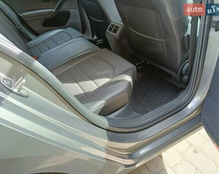 Серый Фольксваген Гольф, объемом двигателя 1.6 л и пробегом 240 тыс. км за 11600 $, фото 30 на Automoto.ua