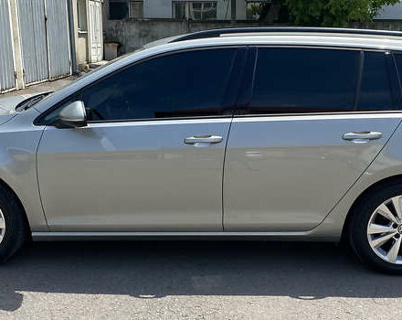 Серый Фольксваген Гольф, объемом двигателя 1.6 л и пробегом 261 тыс. км за 10500 $, фото 7 на Automoto.ua