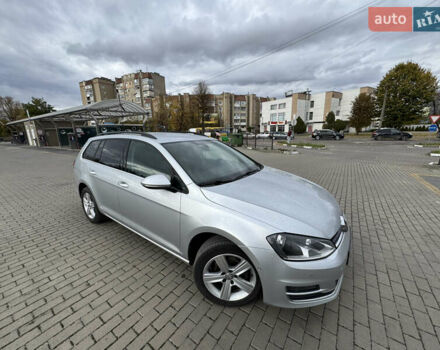 Фольксваген Гольф 2014 в Ивано-Франковске на Automoto.ua Серый Фольксваген Гольф, объемом двигателя 1.6 л и пробегом 250 тыс. км за 11000 $, фото 5 на Automoto.ua