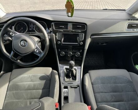 Серый Фольксваген Гольф, объемом двигателя 1.6 л и пробегом 244 тыс. км за 10700 $, фото 3 на Automoto.ua