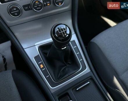 Сірий Фольксваген Гольф, об'ємом двигуна 1.6 л та пробігом 238 тис. км за 11800 $, фото 77 на Automoto.ua