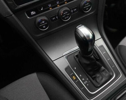 Серый Фольксваген Гольф, объемом двигателя 1.4 л и пробегом 214 тыс. км за 11490 $, фото 20 на Automoto.ua