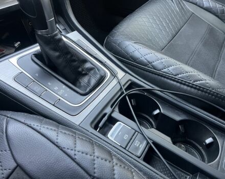 Сірий Фольксваген Гольф, об'ємом двигуна 1.6 л та пробігом 304 тис. км за 13000 $, фото 15 на Automoto.ua