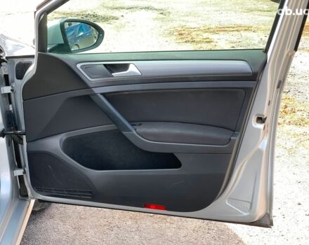 Серый Фольксваген Гольф, объемом двигателя 1.6 л и пробегом 207 тыс. км за 10290 $, фото 17 на Automoto.ua