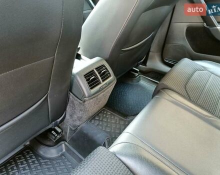 Серый Фольксваген Гольф, объемом двигателя 1.6 л и пробегом 240 тыс. км за 11600 $, фото 28 на Automoto.ua