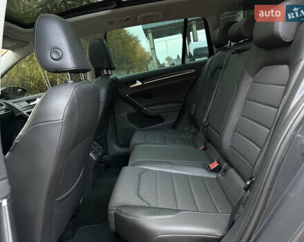 Серый Фольксваген Гольф, объемом двигателя 2 л и пробегом 289 тыс. км за 12350 $, фото 57 на Automoto.ua