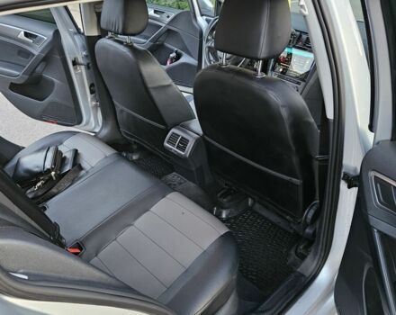 Сірий Фольксваген Гольф, об'ємом двигуна 1.6 л та пробігом 188 тис. км за 10800 $, фото 8 на Automoto.ua