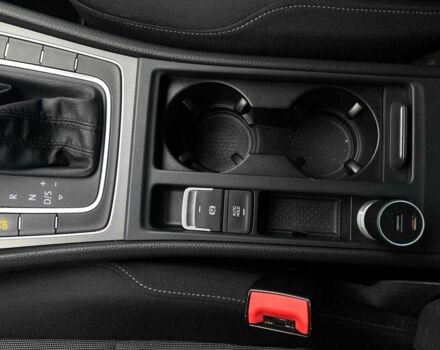 Серый Фольксваген Гольф, объемом двигателя 1.4 л и пробегом 214 тыс. км за 11490 $, фото 21 на Automoto.ua