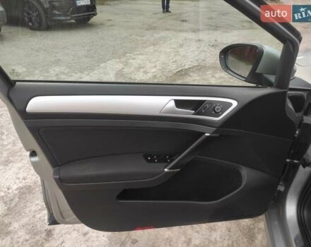 Серый Фольксваген Гольф, объемом двигателя 1.97 л и пробегом 340 тыс. км за 10500 $, фото 9 на Automoto.ua