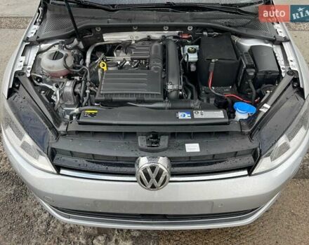 Серый Фольксваген Гольф, объемом двигателя 1.2 л и пробегом 140 тыс. км за 10490 $, фото 30 на Automoto.ua