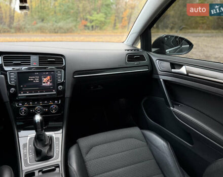 Серый Фольксваген Гольф, объемом двигателя 1.97 л и пробегом 288 тыс. км за 11899 $, фото 47 на Automoto.ua