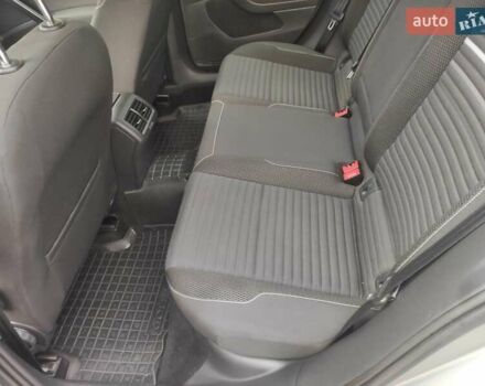 Серый Фольксваген Гольф, объемом двигателя 1.97 л и пробегом 340 тыс. км за 10500 $, фото 13 на Automoto.ua