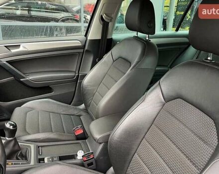 Сірий Фольксваген Гольф, об'ємом двигуна 1.6 л та пробігом 248 тис. км за 11500 $, фото 14 на Automoto.ua