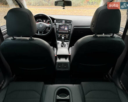 Серый Фольксваген Гольф, объемом двигателя 2 л и пробегом 289 тыс. км за 12350 $, фото 59 на Automoto.ua