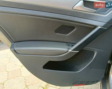 Серый Фольксваген Гольф, объемом двигателя 1.6 л и пробегом 240 тыс. км за 11600 $, фото 24 на Automoto.ua