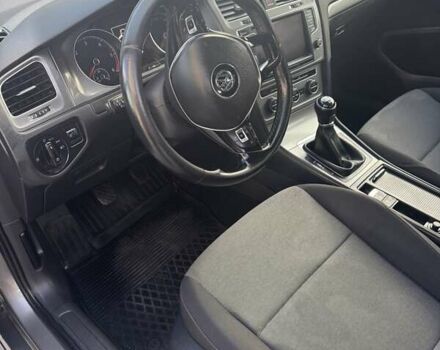 Серый Фольксваген Гольф, объемом двигателя 1.6 л и пробегом 230 тыс. км за 9500 $, фото 8 на Automoto.ua