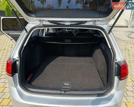 Серый Фольксваген Гольф, объемом двигателя 1.6 л и пробегом 262 тыс. км за 11000 $, фото 14 на Automoto.ua