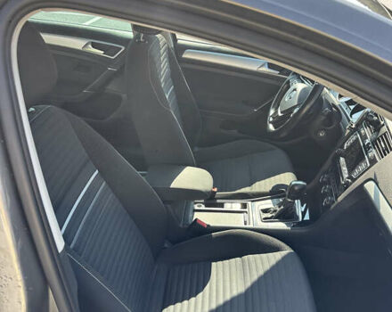 Сірий Фольксваген Гольф, об'ємом двигуна 1.6 л та пробігом 235 тис. км за 11650 $, фото 7 на Automoto.ua