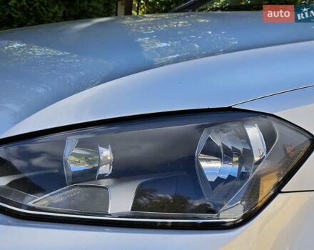 Серый Фольксваген Гольф, объемом двигателя 1.6 л и пробегом 262 тыс. км за 8800 $, фото 25 на Automoto.ua