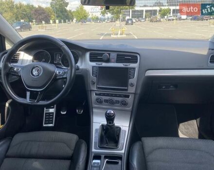 Серый Фольксваген Гольф, объемом двигателя 1.97 л и пробегом 295 тыс. км за 12800 $, фото 9 на Automoto.ua