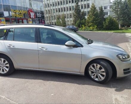 Серый Фольксваген Гольф, объемом двигателя 1.6 л и пробегом 331 тыс. км за 9000 $, фото 2 на Automoto.ua