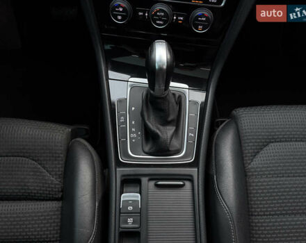 Серый Фольксваген Гольф, объемом двигателя 1.97 л и пробегом 288 тыс. км за 11899 $, фото 44 на Automoto.ua