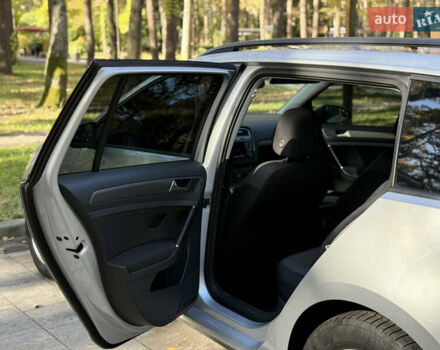 Серый Фольксваген Гольф, объемом двигателя 1.6 л и пробегом 230 тыс. км за 10500 $, фото 25 на Automoto.ua