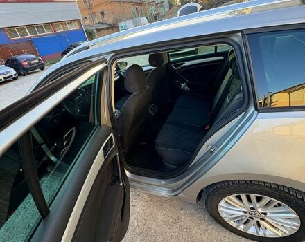 Серый Фольксваген Гольф, объемом двигателя 2 л и пробегом 300 тыс. км за 11000 $, фото 5 на Automoto.ua