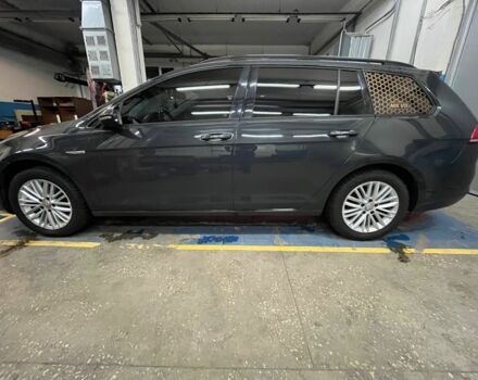 Сірий Фольксваген Гольф, об'ємом двигуна 1.6 л та пробігом 176 тис. км за 10700 $, фото 2 на Automoto.ua