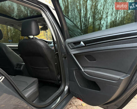 Серый Фольксваген Гольф, объемом двигателя 1.97 л и пробегом 288 тыс. км за 11899 $, фото 49 на Automoto.ua