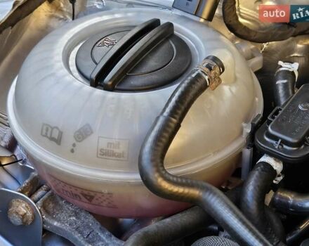 Серый Фольксваген Гольф, объемом двигателя 1.6 л и пробегом 262 тыс. км за 8800 $, фото 67 на Automoto.ua