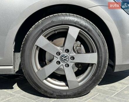 Сірий Фольксваген Гольф, об'ємом двигуна 1.6 л та пробігом 238 тис. км за 11800 $, фото 66 на Automoto.ua