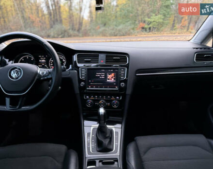 Серый Фольксваген Гольф, объемом двигателя 2 л и пробегом 289 тыс. км за 12350 $, фото 45 на Automoto.ua