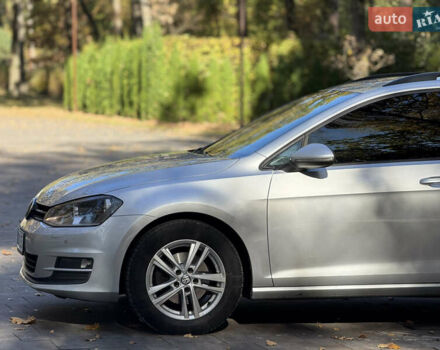 Серый Фольксваген Гольф, объемом двигателя 1.6 л и пробегом 230 тыс. км за 10500 $, фото 13 на Automoto.ua