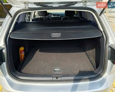 Серый Фольксваген Гольф, объемом двигателя 1.6 л и пробегом 262 тыс. км за 11000 $, фото 18 на Automoto.ua