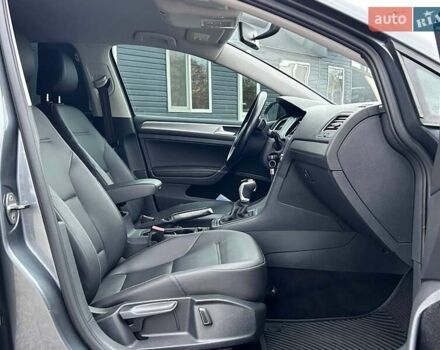 Серый Фольксваген Гольф, объемом двигателя 1.8 л и пробегом 194 тыс. км за 11800 $, фото 36 на Automoto.ua