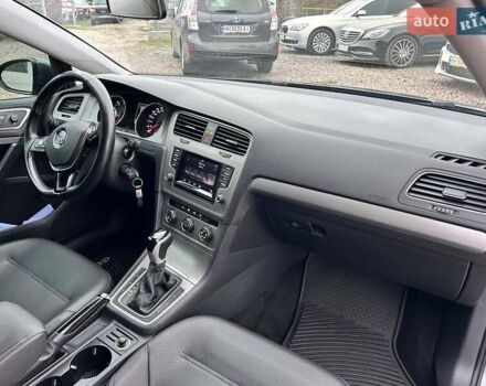 Серый Фольксваген Гольф, объемом двигателя 1.8 л и пробегом 194 тыс. км за 11800 $, фото 35 на Automoto.ua