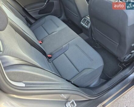 Серый Фольксваген Гольф, объемом двигателя 1.6 л и пробегом 255 тыс. км за 10900 $, фото 15 на Automoto.ua