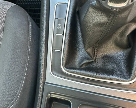 Фольксваген Гольф 2015 в Червонограде на Automoto.ua Серый Фольксваген Гольф, объемом двигателя 1.6 л и пробегом 223 тыс. км за 12157 $, фото 81 на Automoto.ua